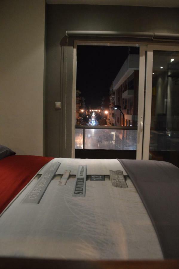 Modern Apartment In The Heart Of The City Alexandroupolis Buitenkant foto